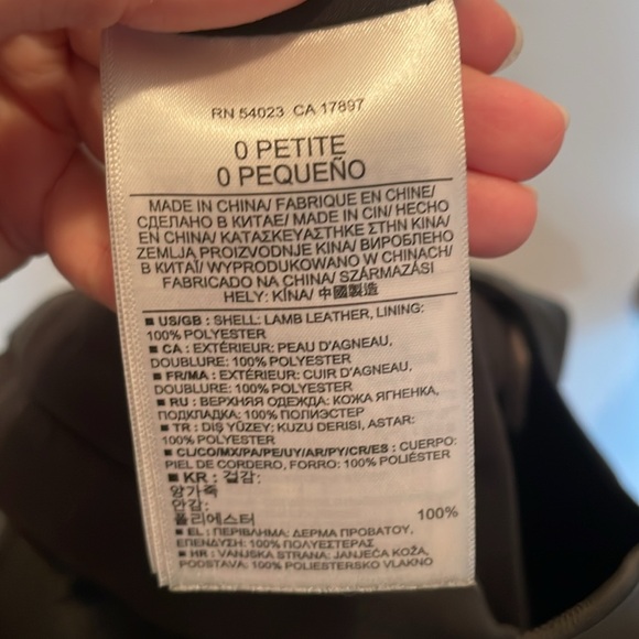 Banana Republic Leather Pencil Skirt - Picture 4 of 4